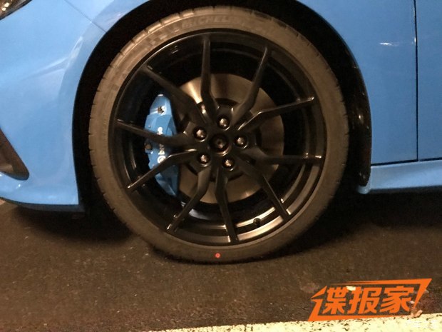 2018日內(nèi)瓦車展探館：?？怂筊S限量版